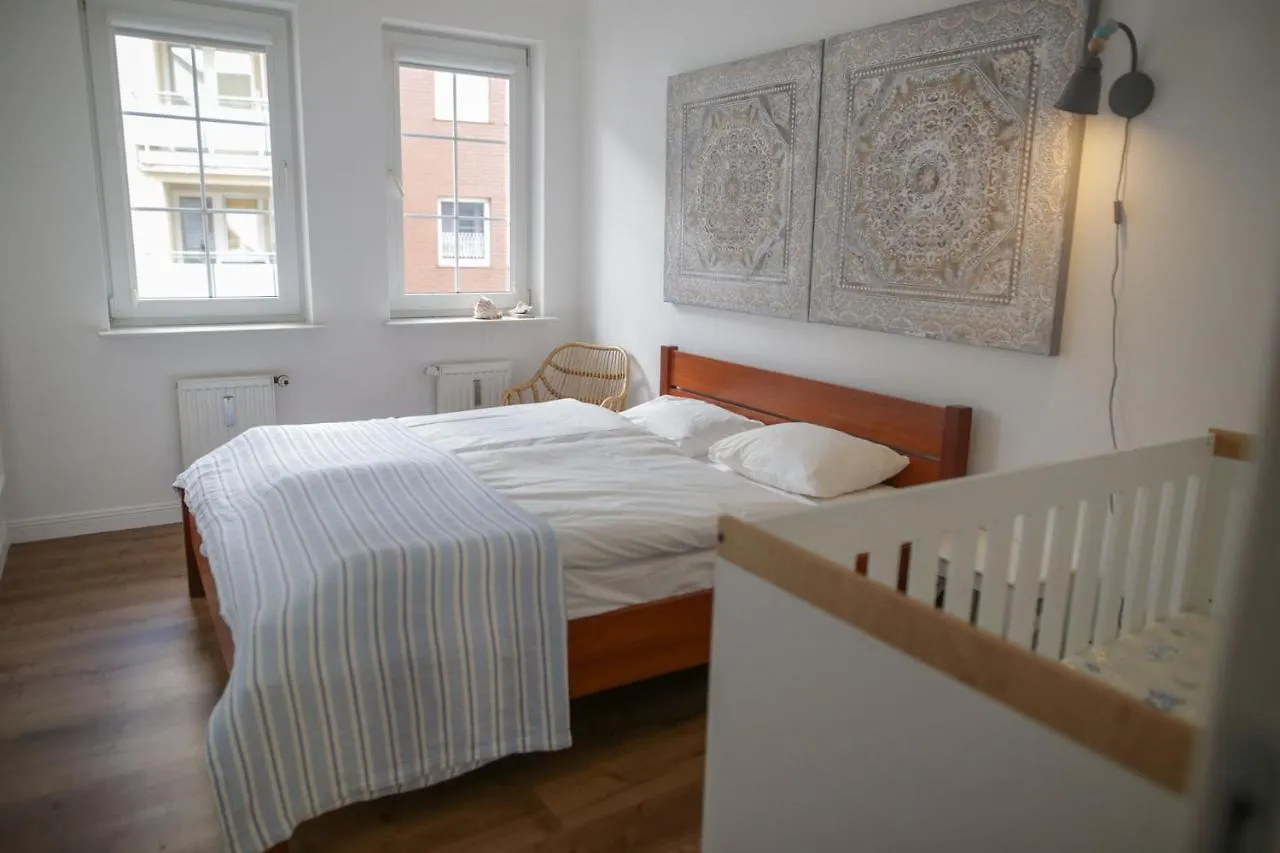 Apartament Biala Sowa - Weisse Eule Apartment Kolobrzeg