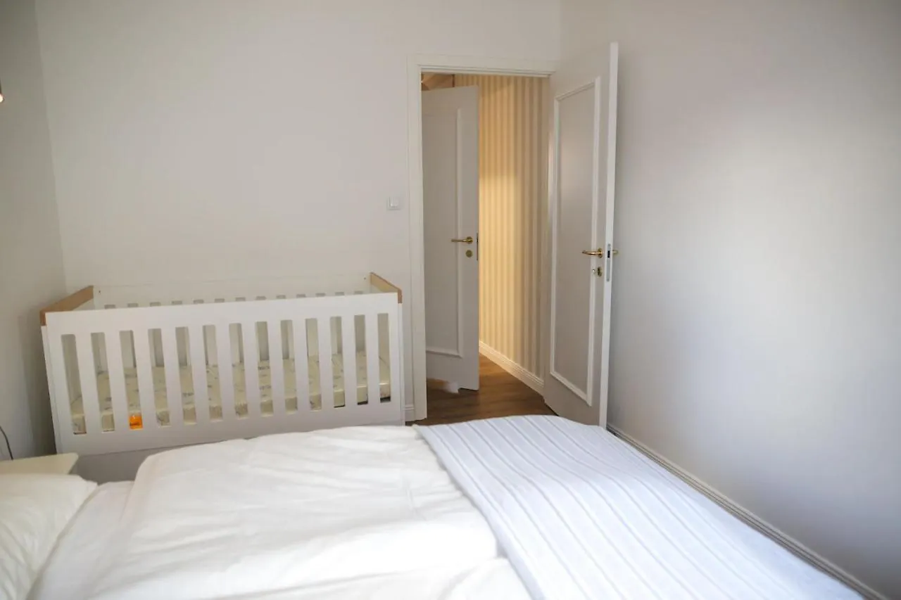 Apartament Biala Sowa - Weisse Eule Apartment Kolobrzeg